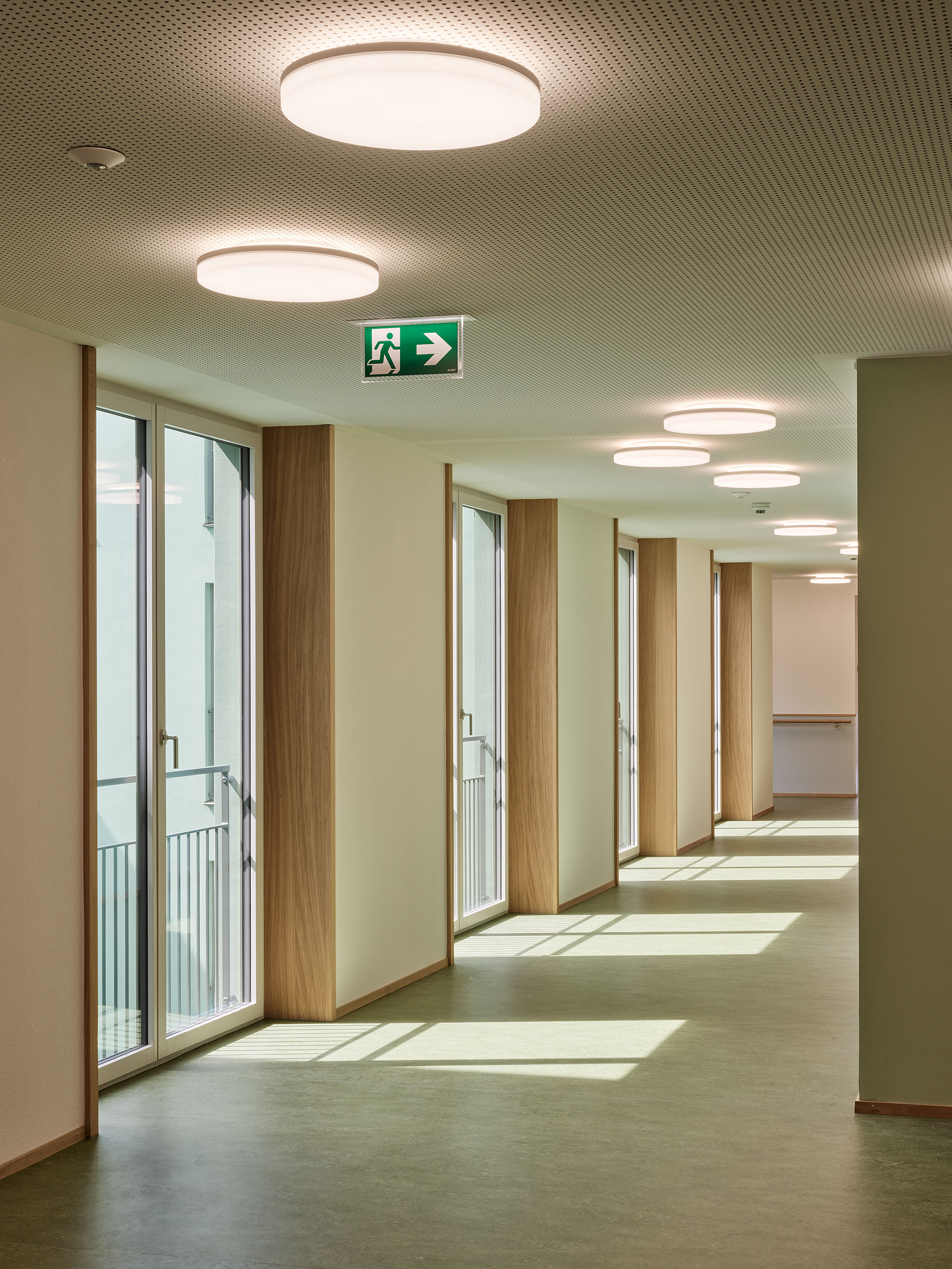 Ahp0068 AIQ4 008538 J2560